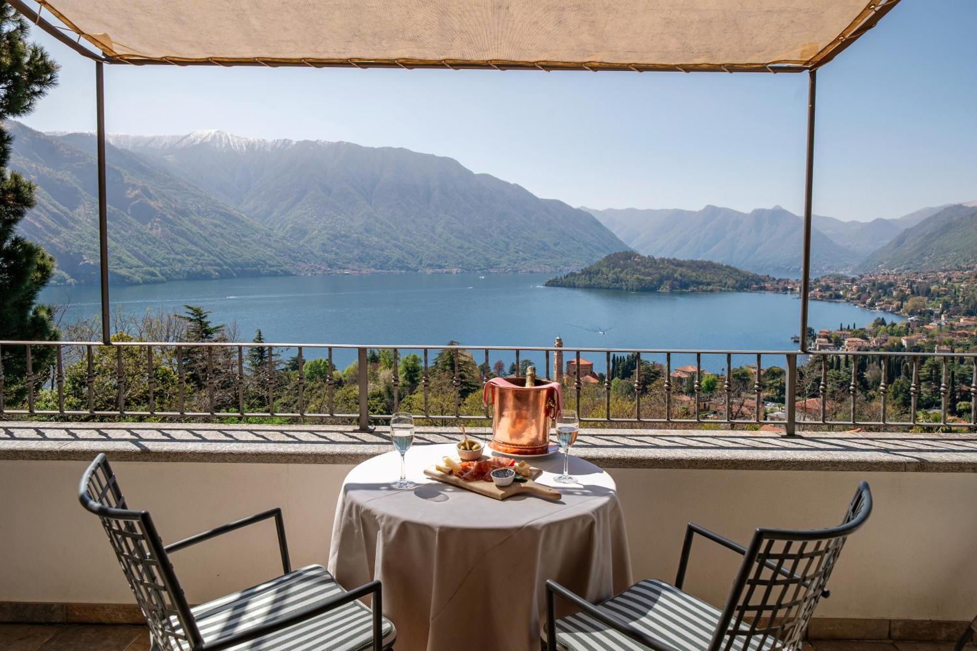 Alveluu Ristorante E Suites เตรเมสโซ ภายนอก รูปภาพ